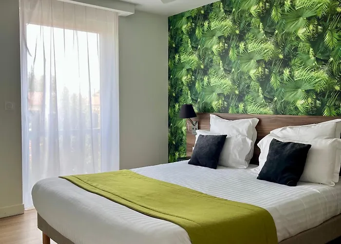 Athome Residence EtHotel la Rochelle